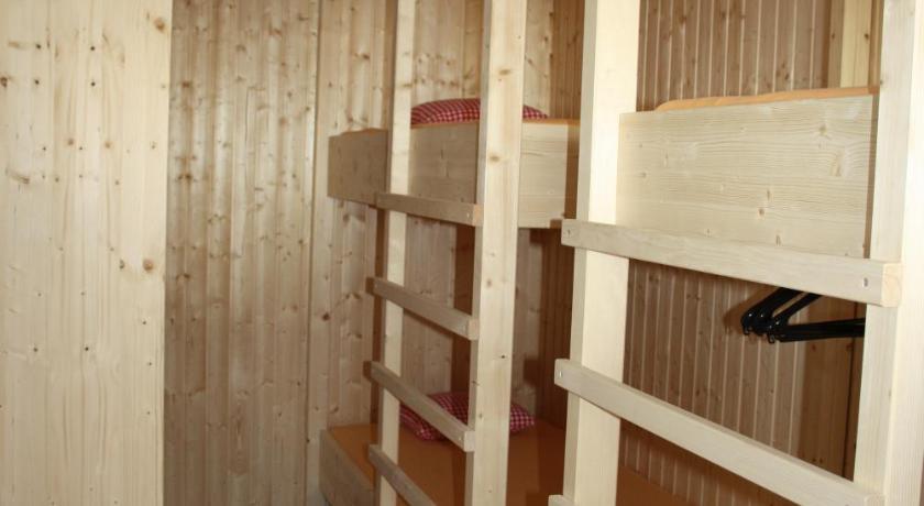 Sporti Grusch Albergue Habitación foto